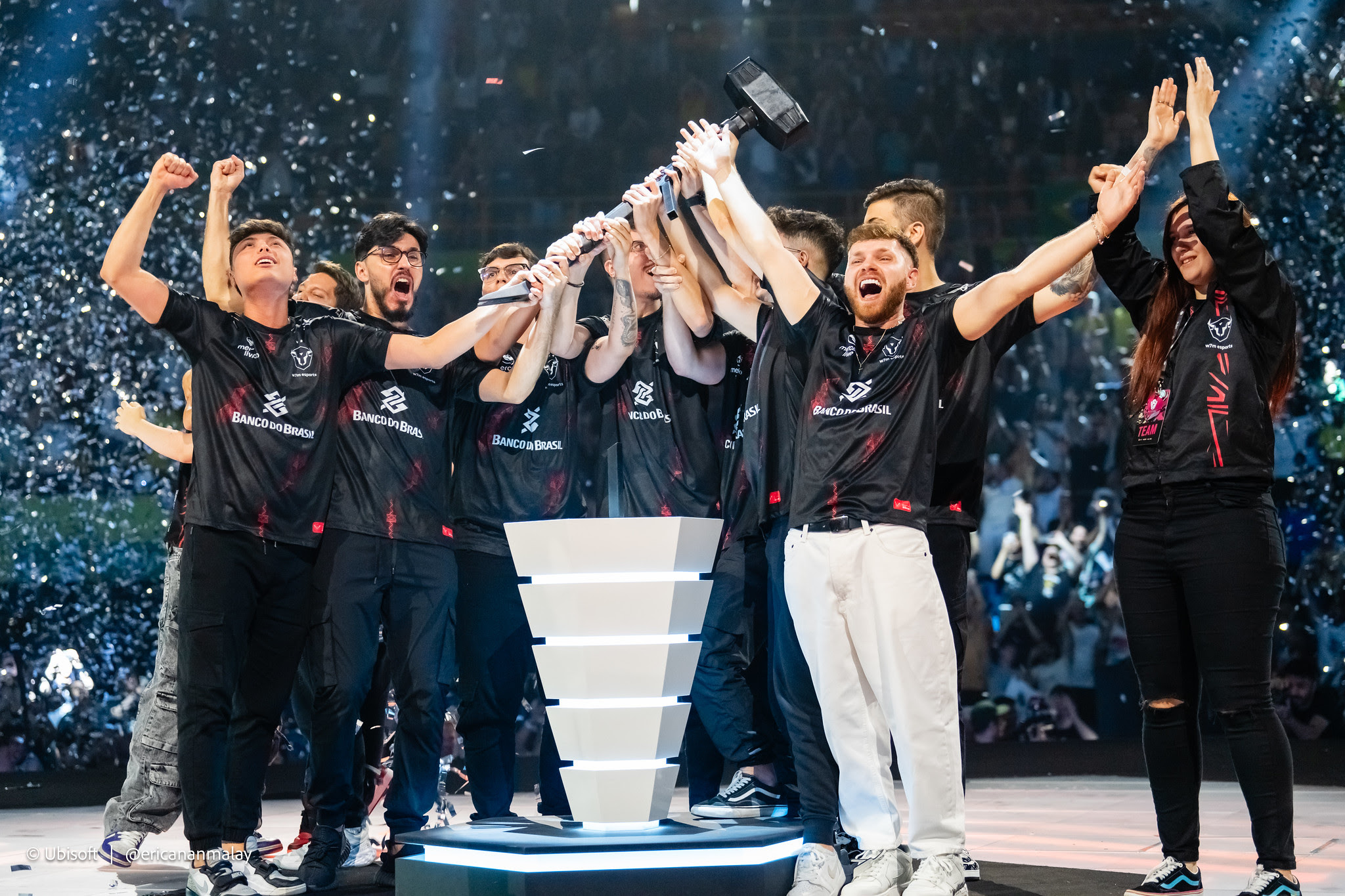W7M CAMPEÃ do Invitational de Rainbow Six no Brasil