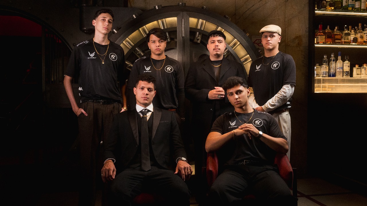 Fluxo contrata line-up campeã do último mundial